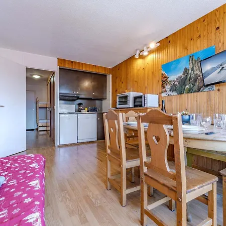 Modern 3br Duplex - Centre, Parking & Panoramic Views - Roche Blanche *